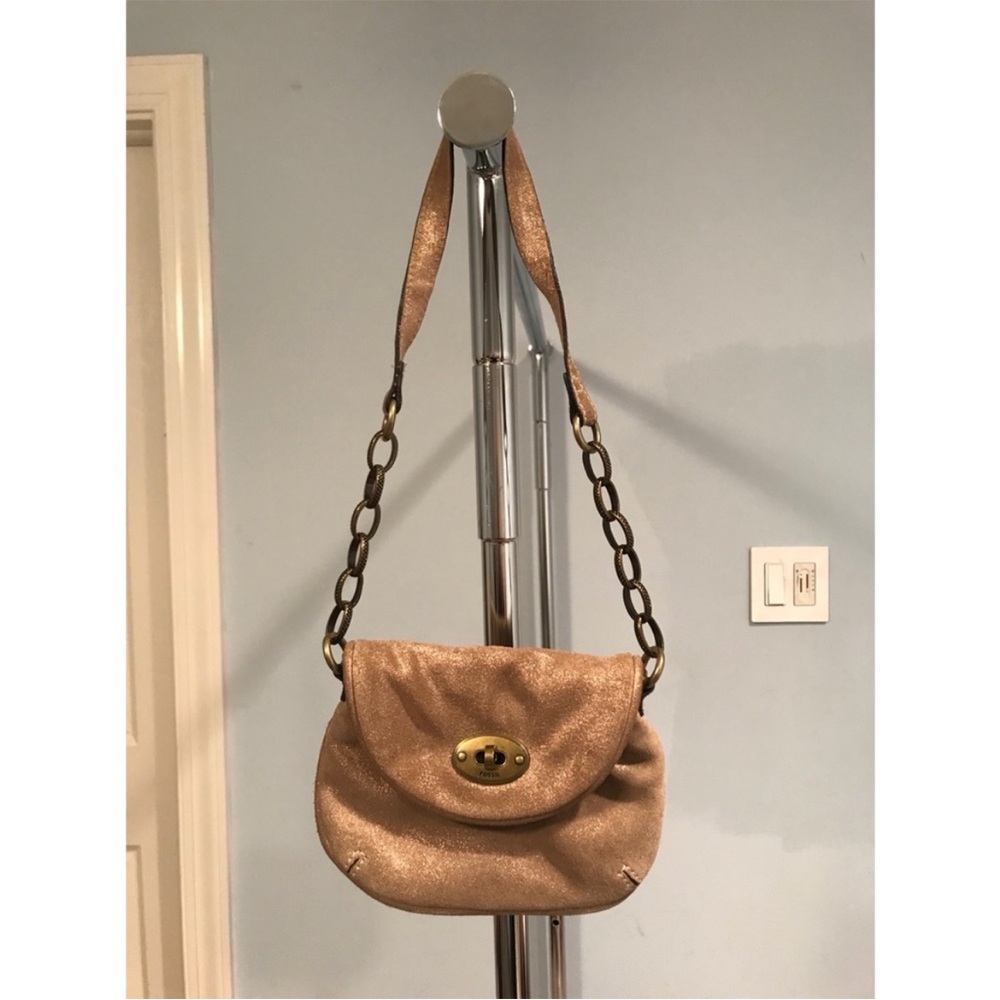 Fossil Tan Shoulder Bag with Gold Chain Strap